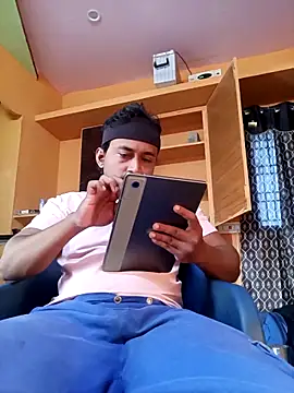 bigcock thick online show from 03/24/26, 01:32