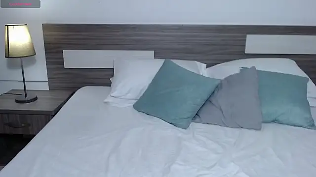 Liiamthompson online show from 03/09/26, 07:18