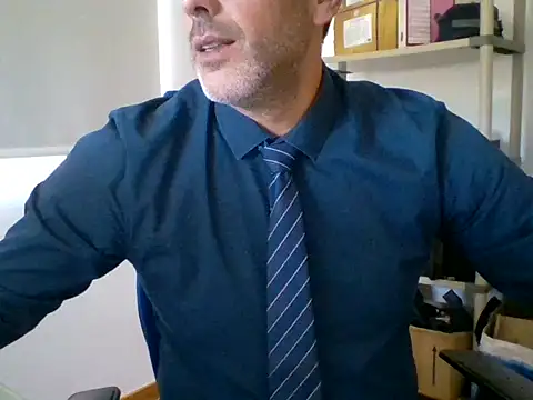 66MA69 online show from 10/14/25, 02:29