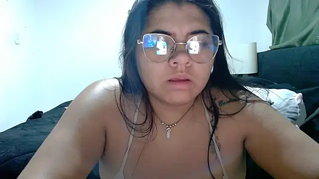 viccky vick online show from 10/27/25, 12:47