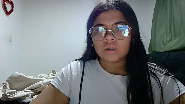 viccky vick online show from 10/28/25, 11:51