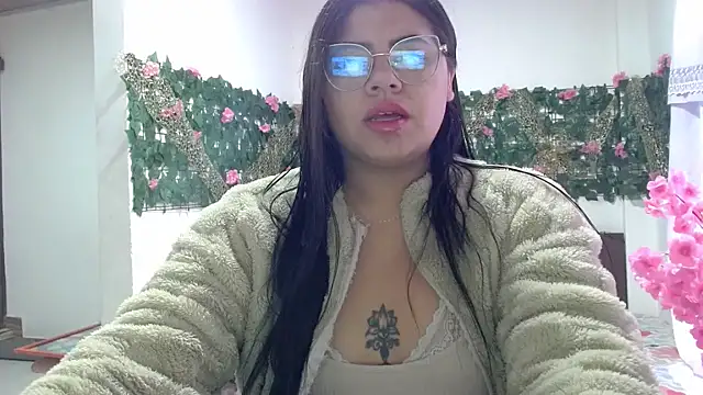 viccky vick online show from 11/30/25, 09:41