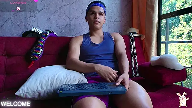 Dwayne Brown online show from 11/01/25, 02:08