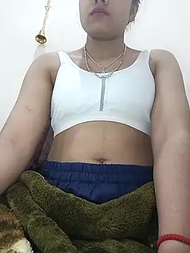 Snapshot of RAYI_123 chatting on 02/02/25, 07:46 RAYI 123 online show from 02/02/25, 07:46