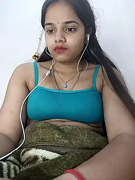 Snapshot of RAYI_123 chatting on 02/06/25, 11:04 RAYI 123 online show from 02/06/25, 11:04