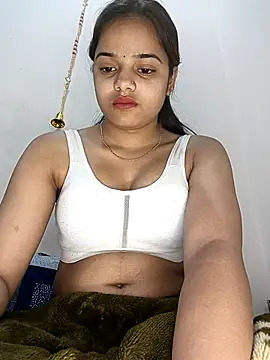 Snapshot of RAYI_123 chatting on 02/17/25, 04:48 RAYI 123 online show from 02/17/25, 04:48