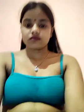 Snapshot of RAYI_123 chatting on 02/26/25, 05:07 RAYI 123 online show from 02/26/25, 05:07