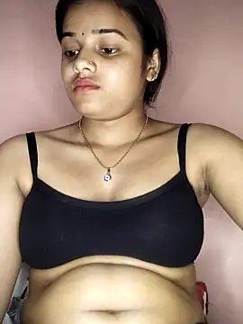 Snapshot of RAYI_123 chatting on 03/22/25, 05:52 RAYI 123 online show from 03/22/25, 05:52