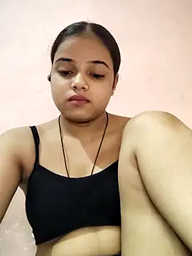 Snapshot of RAYI_123 chatting on 09/17/25, 05:03 RAYI 123 online show from 09/17/25, 05:03