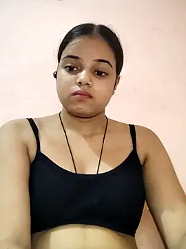 Snapshot of RAYI_123 chatting on 09/21/25, 08:38 RAYI 123 online show from 09/21/25, 08:38