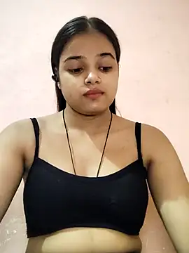 Snapshot of RAYI_123 chatting on 09/30/25, 05:45 RAYI 123 online show from 09/30/25, 05:45