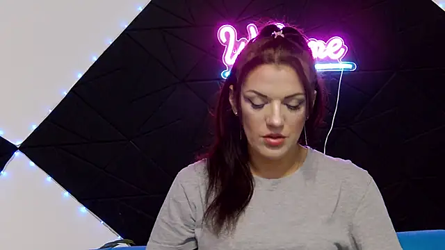 LissaAnn online show from 02/12/26, 03:56