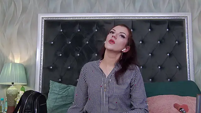 LissaAnn online show from 02/26/26, 03:49