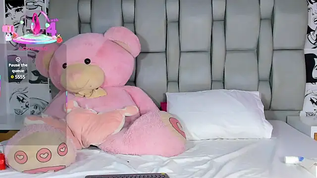 LucyRosse online show from 02/25/25, 02:22