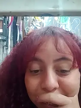 Snapshot of alexandraluv chatting on 02/14/25, 09:53 alexandraluv online show from 02/14/25, 09:53