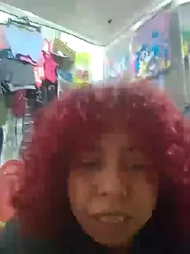 Snapshot of alexandraluv chatting on 03/19/25, 11:03 alexandraluv online show from 03/19/25, 11:03