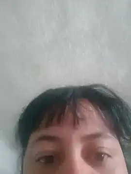 Snapshot of alexandraluv chatting on 09/18/25, 02:30 alexandraluv online show from 09/18/25, 02:30