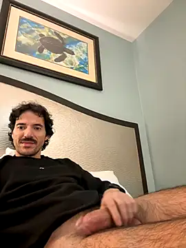 Nikolaj-pristino online show from 11/10/25, 04:33