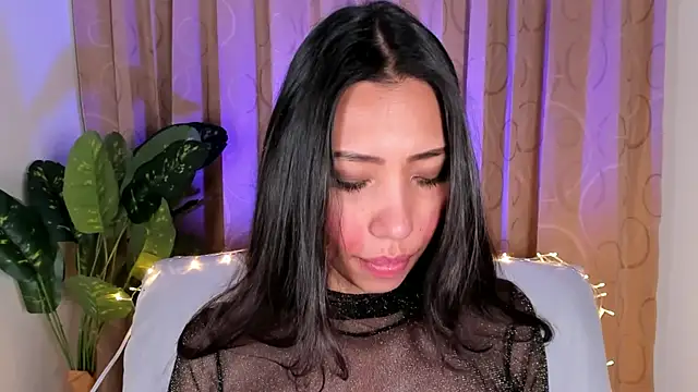 Snapshot of Miss_veronicaa2 chatting on 01/15/26, 01:05 Miss veronicaa2 online show from 01/15/26, 01:05