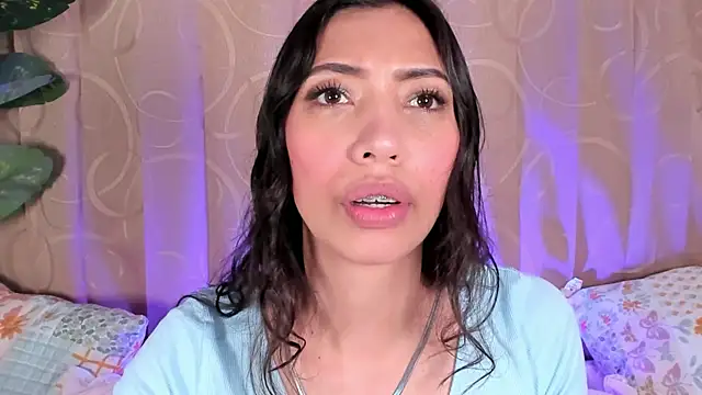 Miss veronicaa2 online show from 06/17/26, 01:12