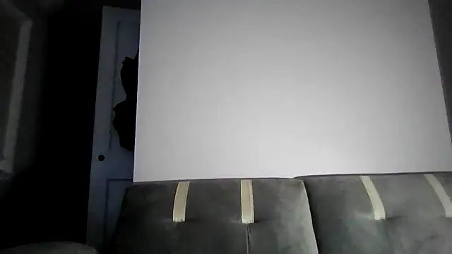 cruz815 online show from 10/19/25, 02:23