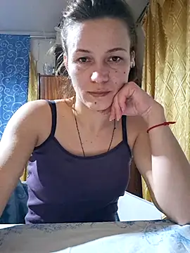 Snapshot of Belladonna253 chatting on 03/17/25, 07:37 Belladonna253 online show from 03/17/25, 07:37