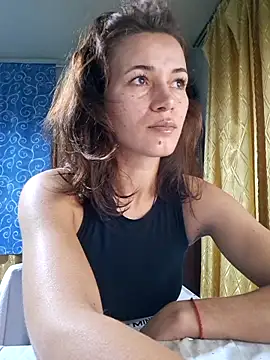 Snapshot of Belladonna253 chatting on 10/22/25, 11:21 Belladonna253 online show from 10/22/25, 11:21