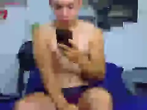 Snapshot of Keiviid chatting on 02/16/26, 12:56 Keiviid online show from 02/16/26, 12:56