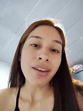 Snapshot of Marce0 chatting on 06/05/26, 01:01 Marce0 online show from 06/05/26, 01:01
