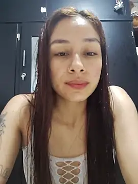 Snapshot of Marce0 chatting on 06/23/26, 02:20 Marce0 online show from 06/23/26, 02:20