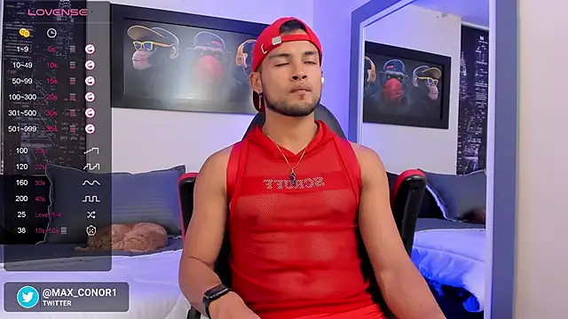 Snapshot of Max_Conor1 chatting on 01/31/25, 12:17 Max Conor1 online show from 01/31/25, 12:17