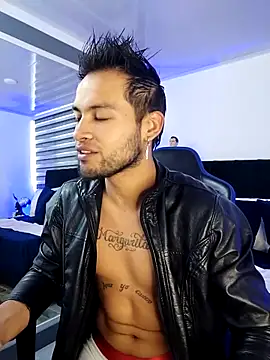 Snapshot of Max_Conor1 chatting on 02/22/25, 01:13 Max Conor1 online show from 02/22/25, 01:13