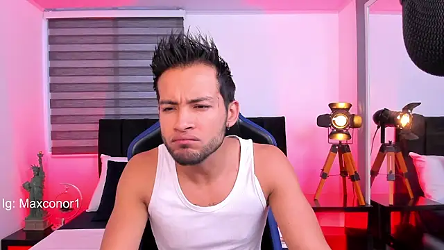 Snapshot of Max_Conor1 chatting on 03/07/25, 11:18 Max Conor1 online show from 03/07/25, 11:18