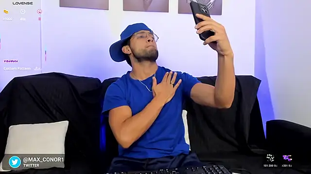 Max Conor1 online show from 03/19/26, 01:15