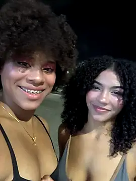 Snapshot of Street_royal chatting on 03/21/25, 04:28 Street royal online show from 03/21/25, 04:28