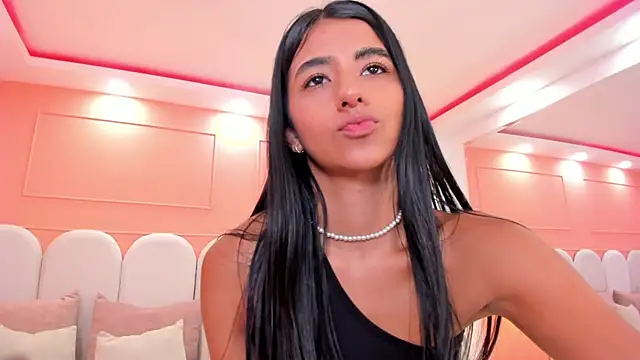 eva roseee online show from 09/30/25, 10:04