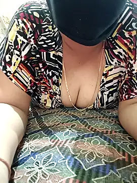 Snapshot of neha-cpl69 chatting on 02/25/25, 02:44 neha-cpl69 online show from 02/25/25, 02:44