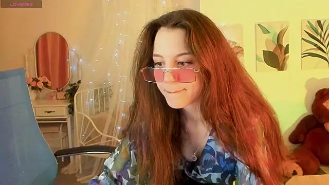 MilaStoyne online show from 03/03/25, 06:04