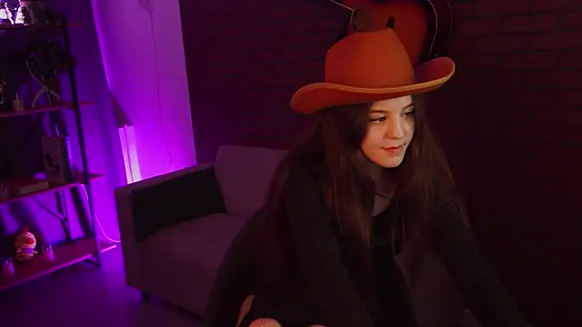 MilaStoyne online show from 03/12/25, 12:15