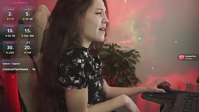 MilaStoyne online show from 10/22/25, 06:24