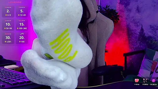 MilaStoyne online show from 03/10/26, 08:08