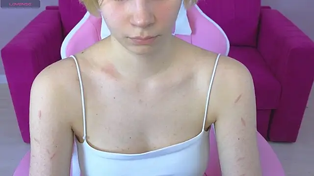 BettyCarter07 online show from 02/19/25, 11:49