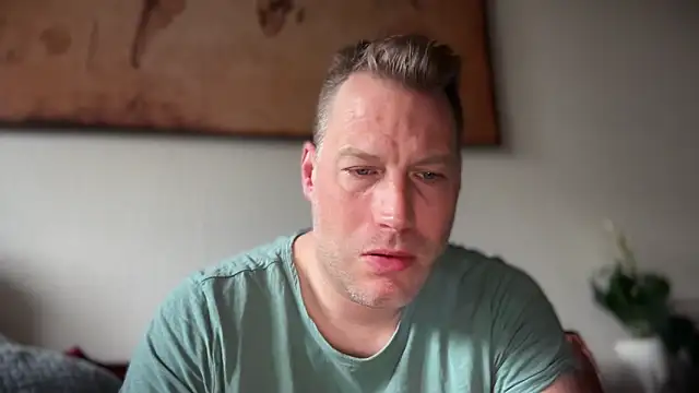 Christian87xxx online show from 04/12/26, 06:18