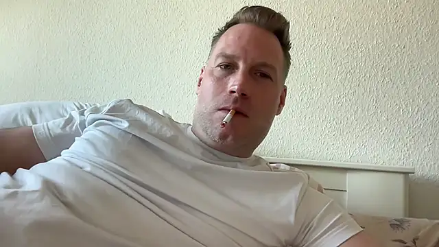 Christian87xxx online show from 04/28/26, 04:45
