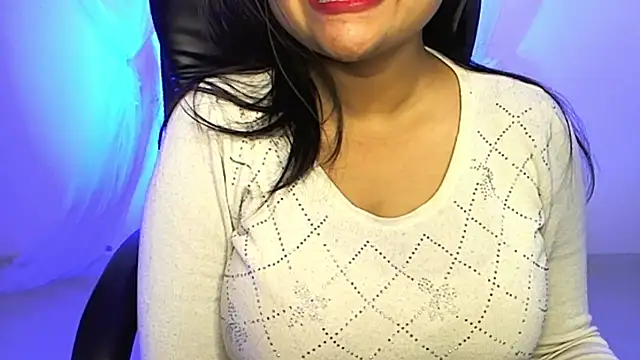 Snapshot of Kannu- chatting on 02/15/25, 12:22 Kannu- online show from 02/15/25, 12:22