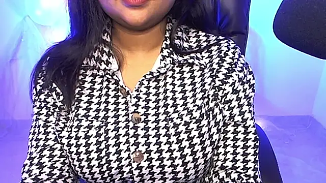 Snapshot of Kannu- chatting on 03/03/25, 04:58 Kannu- online show from 03/03/25, 04:58