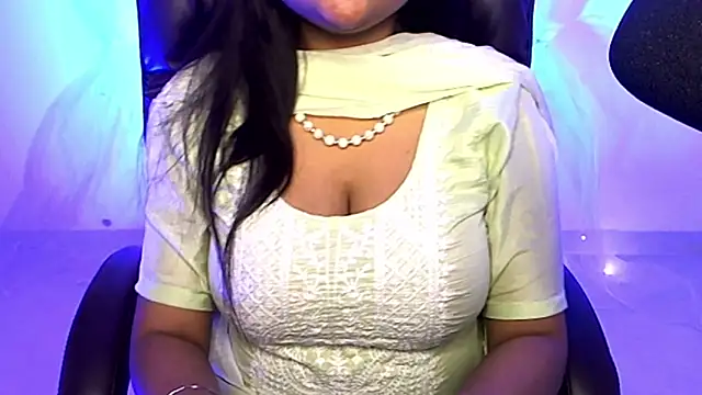 Snapshot of Kannu- chatting on 03/07/25, 05:08 Kannu- online show from 03/07/25, 05:08
