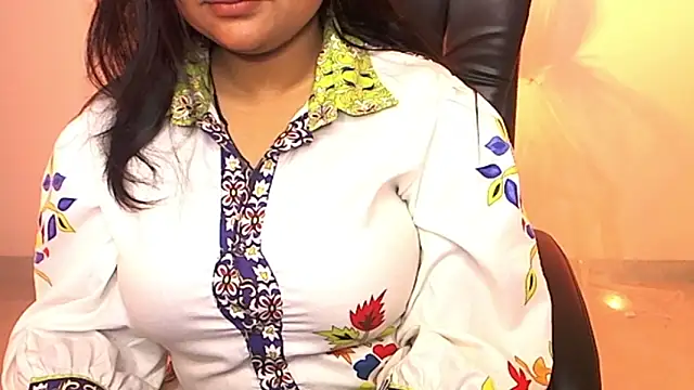 Snapshot of Kannu- chatting on 03/10/25, 05:00 Kannu- online show from 03/10/25, 05:00