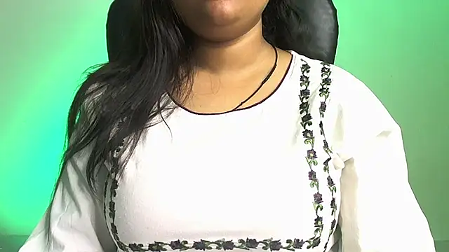 Snapshot of Kannu- chatting on 09/23/25, 04:37 Kannu- online show from 09/23/25, 04:37