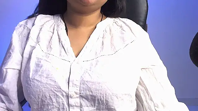 Snapshot of Kannu- chatting on 10/25/25, 05:26 Kannu- online show from 10/25/25, 05:26